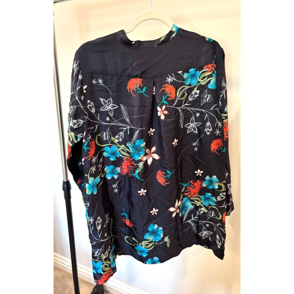 NWOT Johnny Was Silk Embroidered Top Tunic Becca Black Floral - Picture 4 of 7
